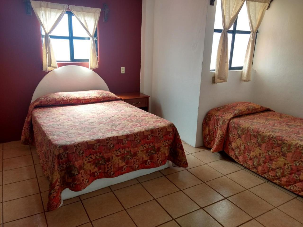 Hotel Hacienda Morales. Guanajuato Pokoj fotografie